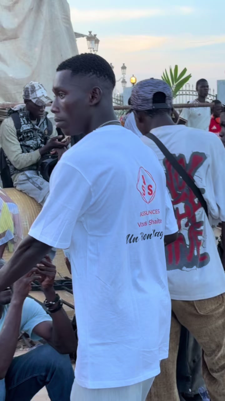 @PRINCE_✪_LØÜFA_🇸🇳!!