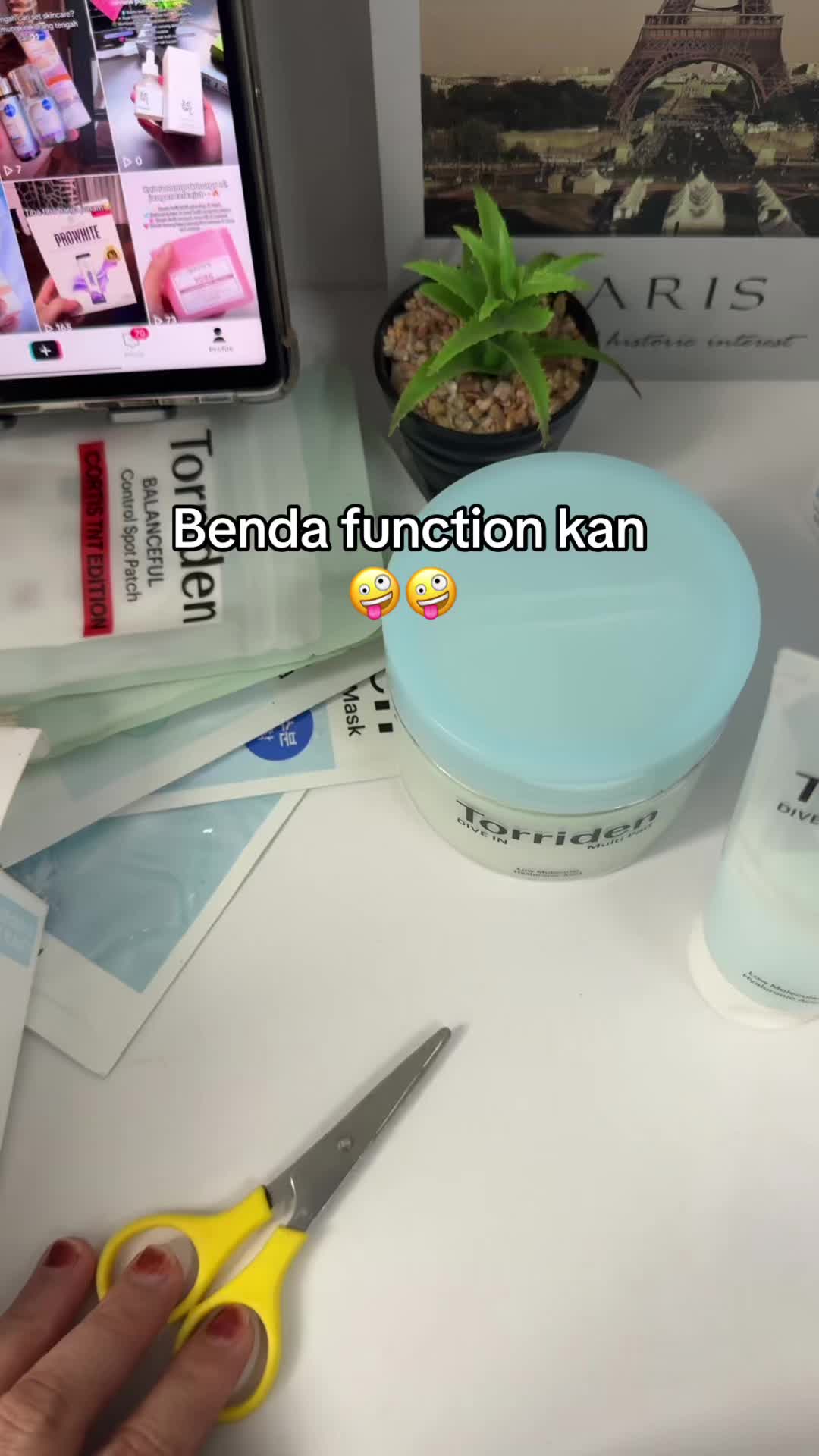 @LEZAQASANDRA