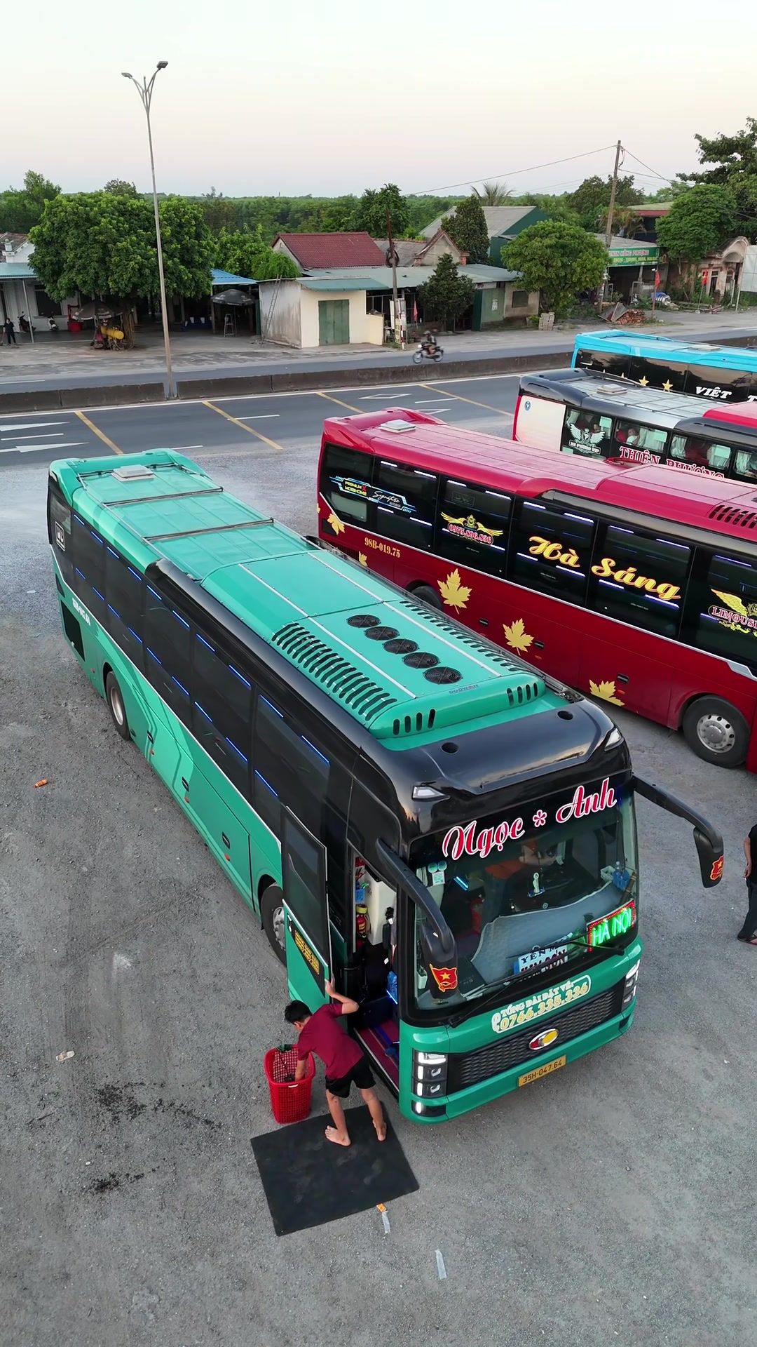 @Nhà Xe Ngọc Anh