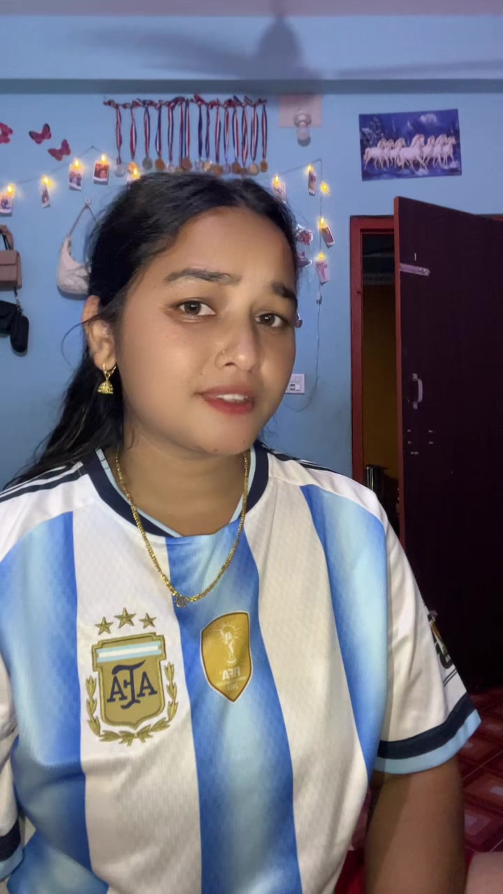 @𝐚𝐬𝐦𝐢𝐭𝐚 𝐱𝐞𝐭𝐭𝐫𝐢🦋
