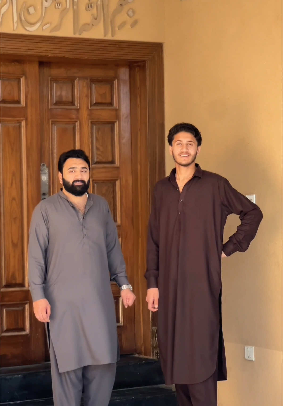 @HaMzA QuReShI