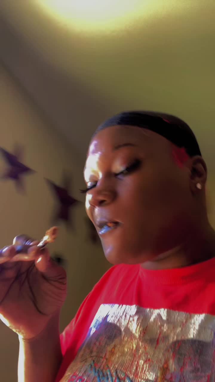 @Banieshia Shantrell