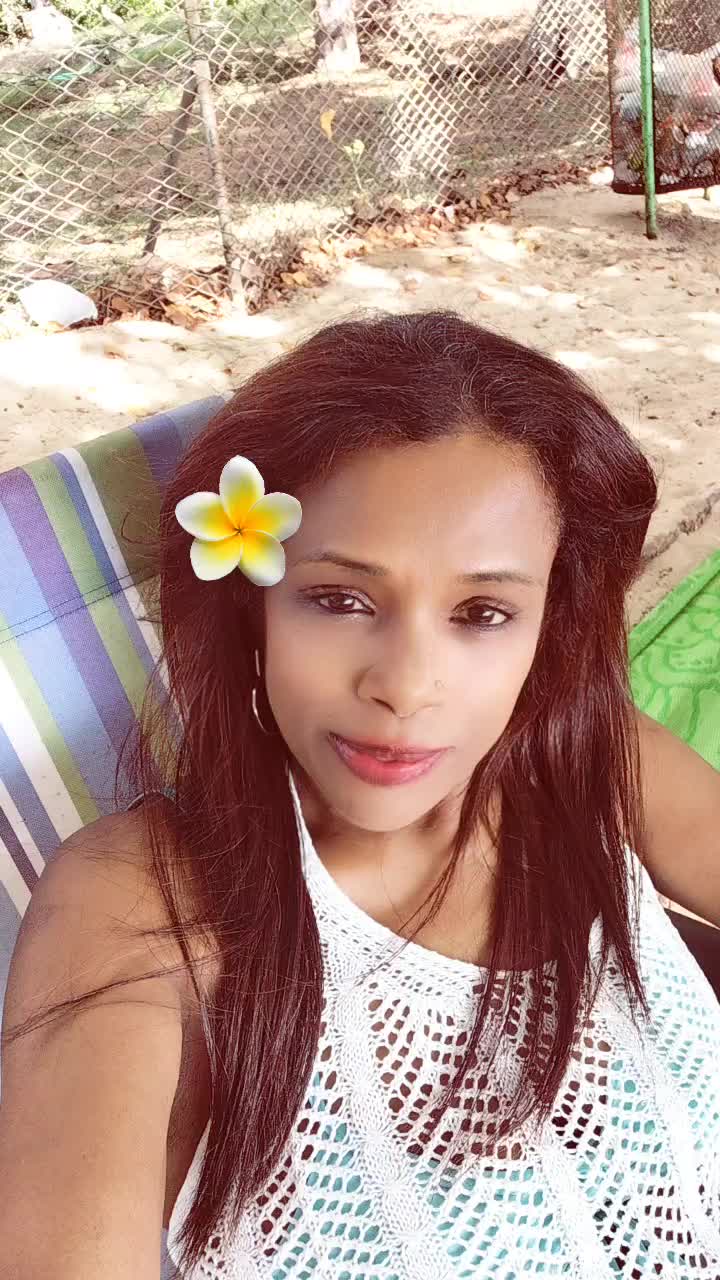 @Micha&euml;lla Desiree 😊