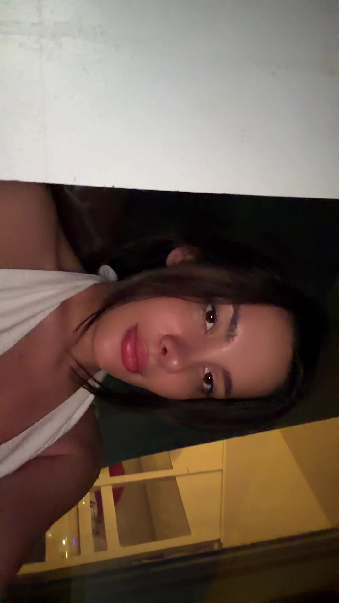@Tina_corz