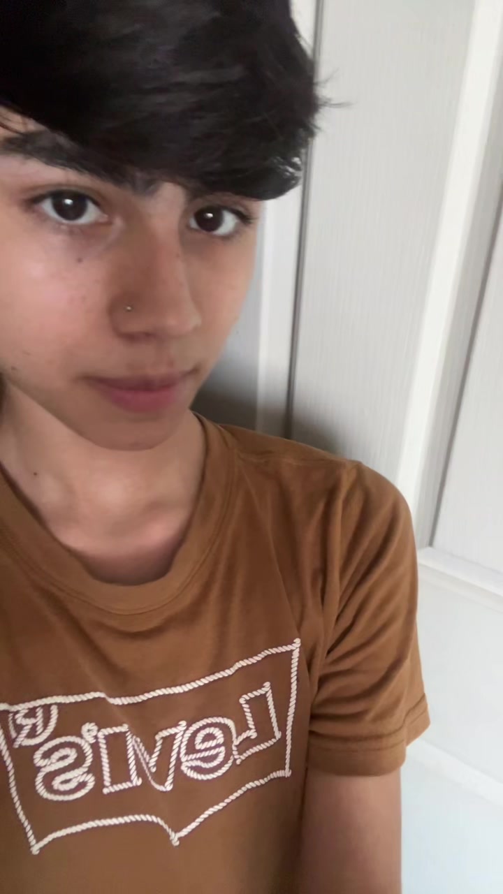 @𝑨𝒅𝒓𝒊𝒂𝒏𝒏🍒💙