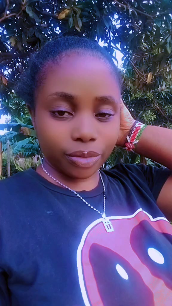 @SHANIZ KELLY