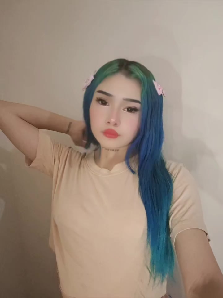 @🐬🐬