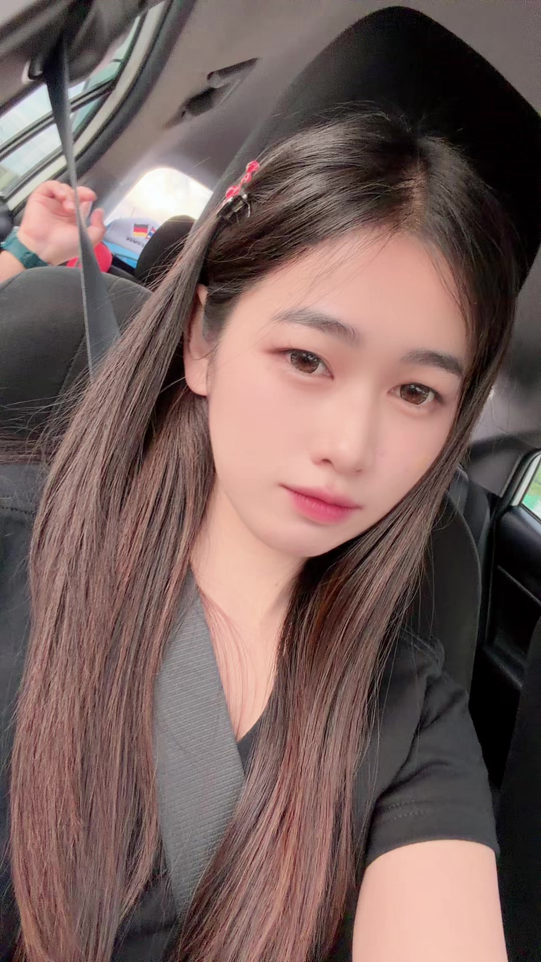 @พลอยใส 🦋