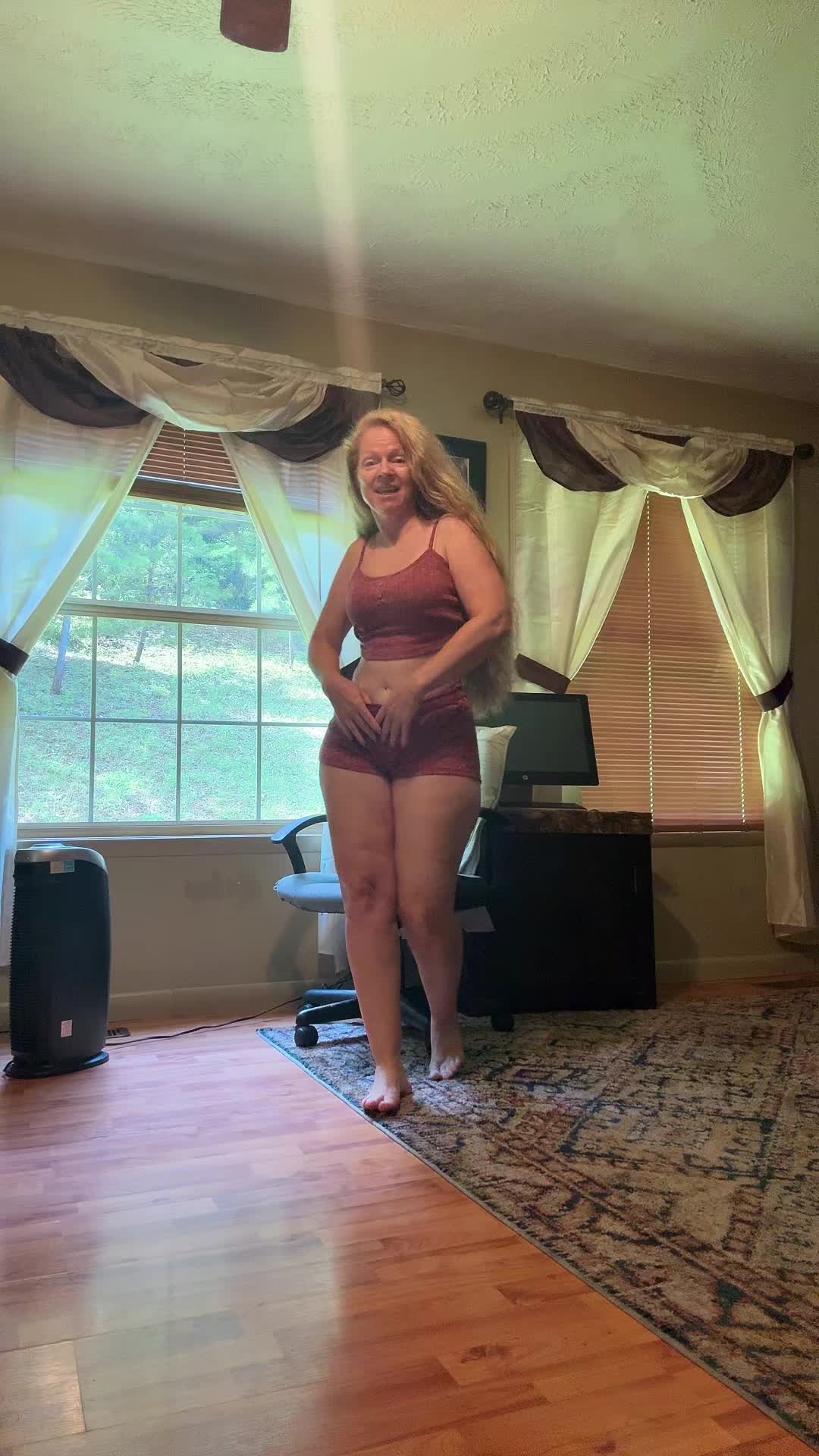 @Gg