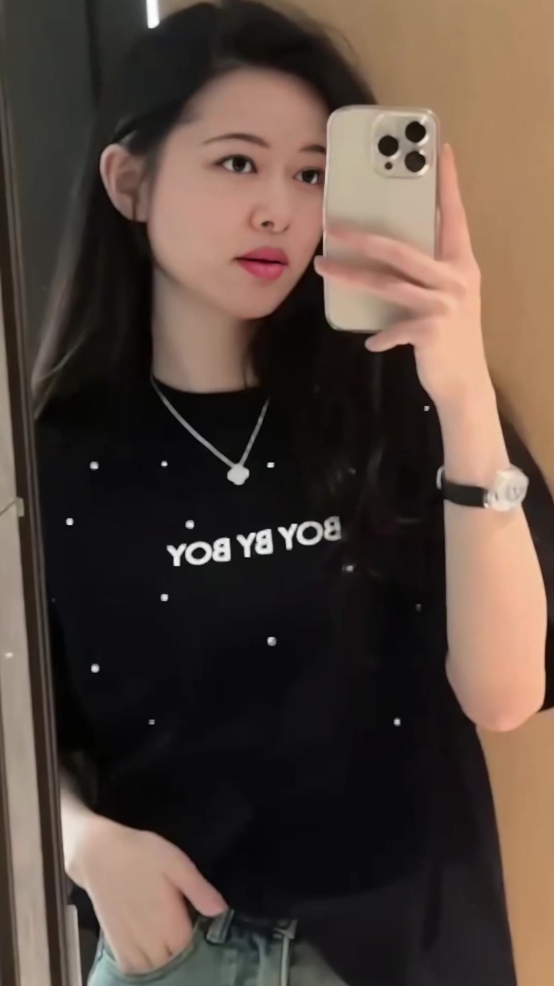 @Sabina official