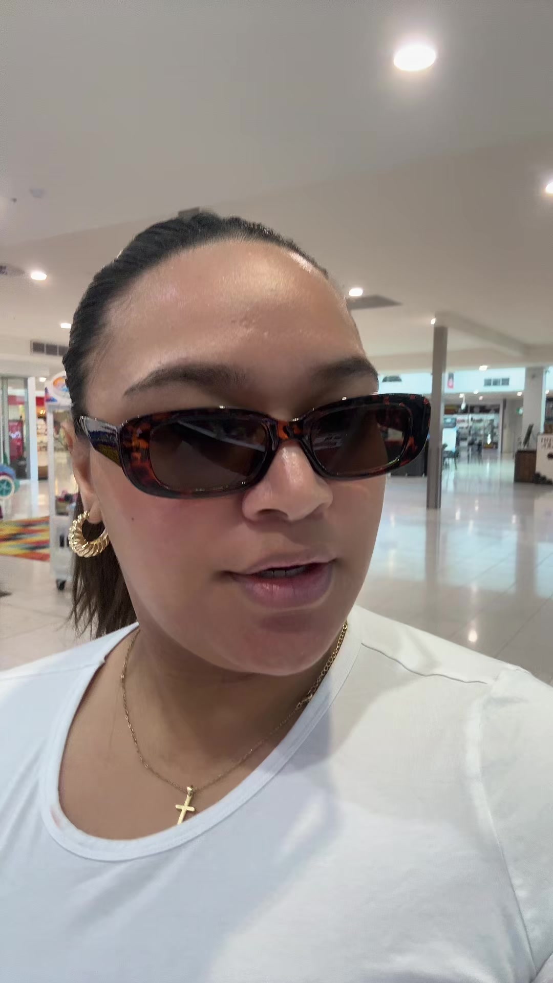 @Ebonychong