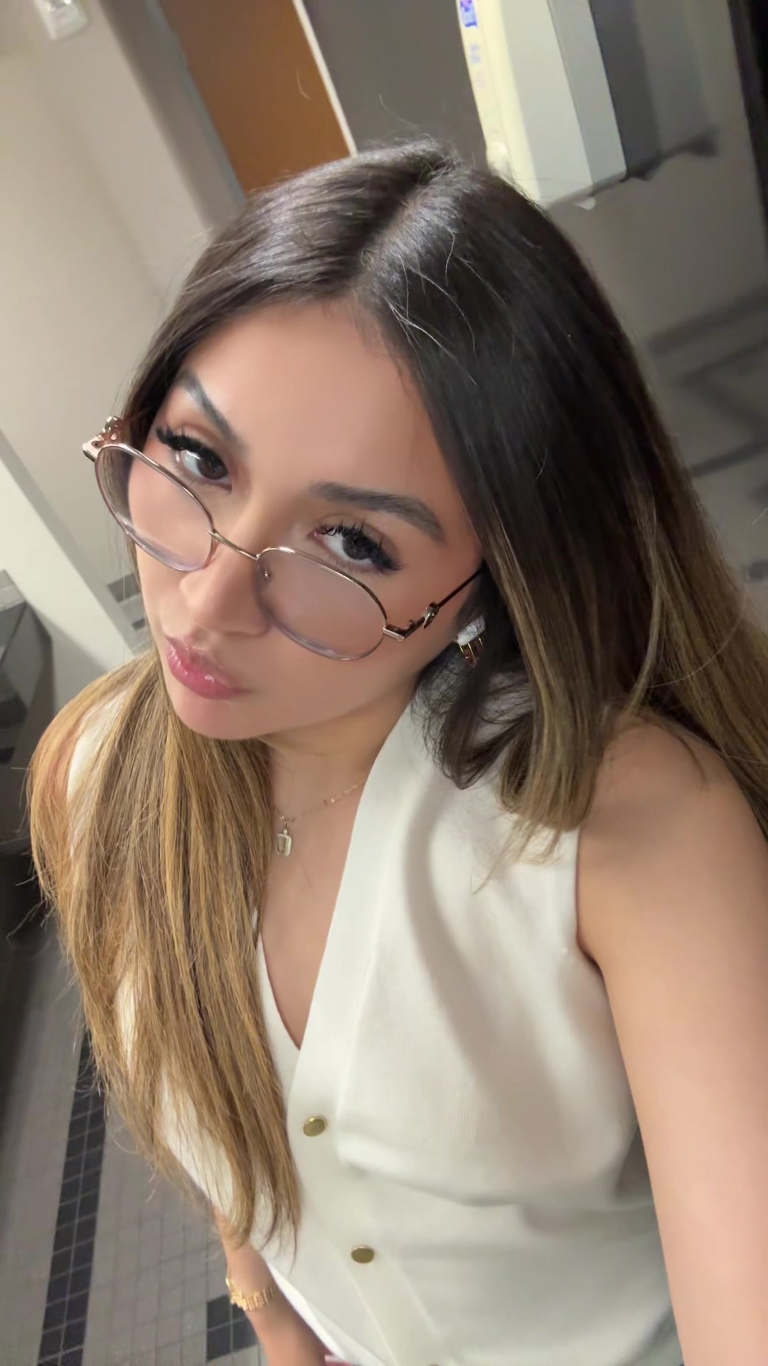 @Vivicca