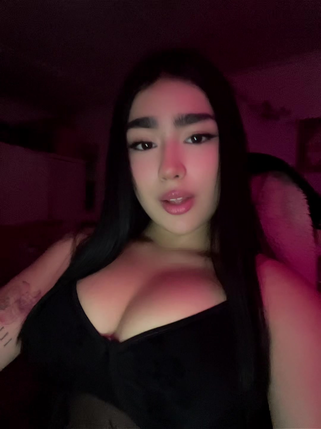 @𝓂𝒶𝓇𝓉𝒾