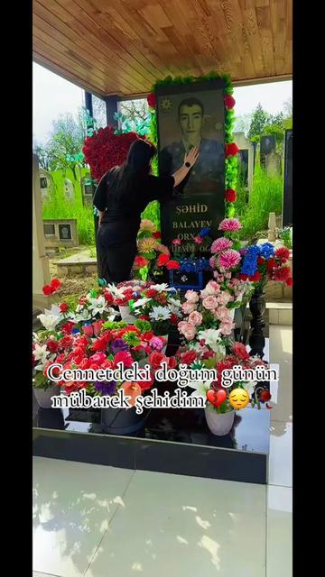 @Esi