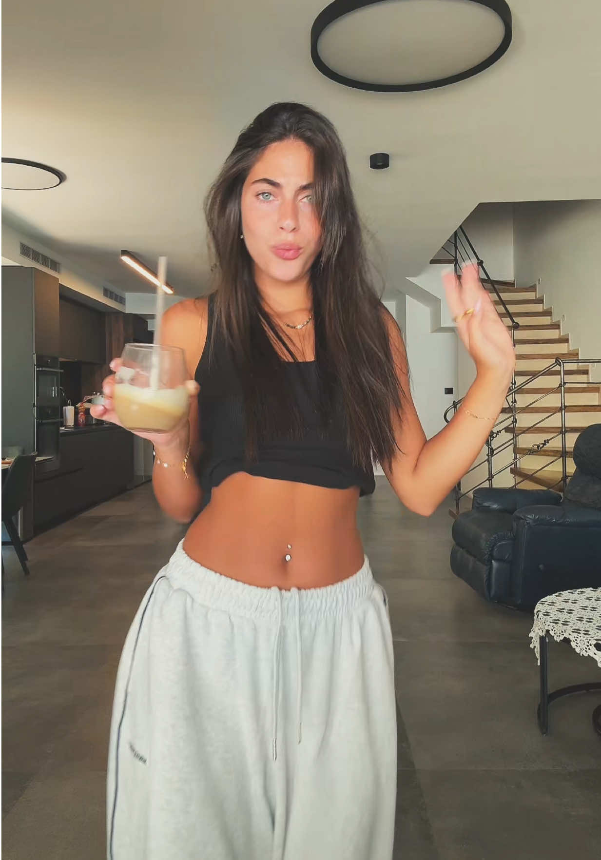 @kim_benshimon