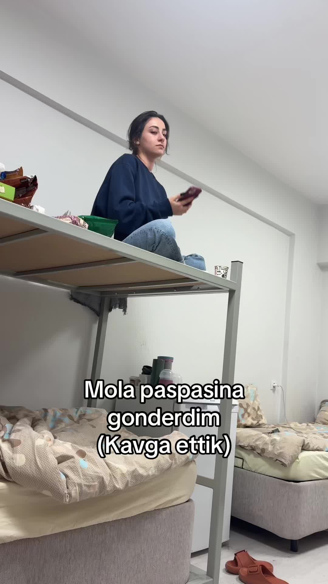 @Reynaa