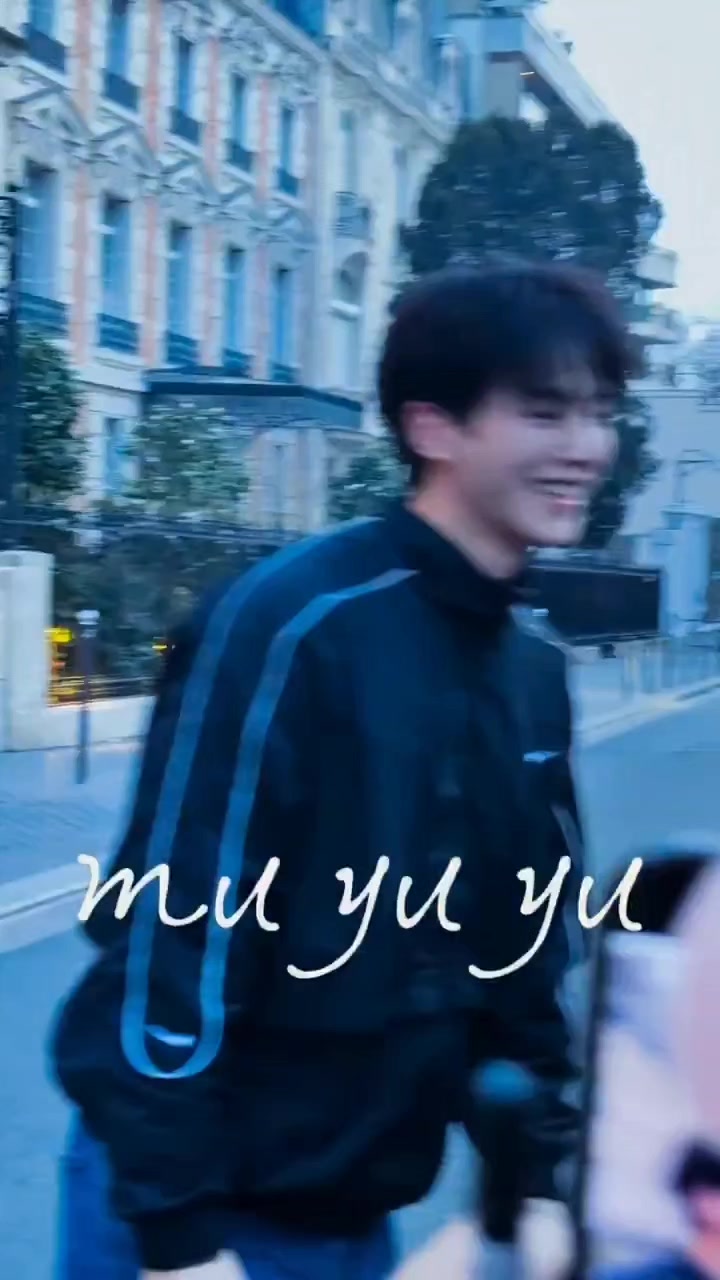 @🐾 eun_jie 🐝