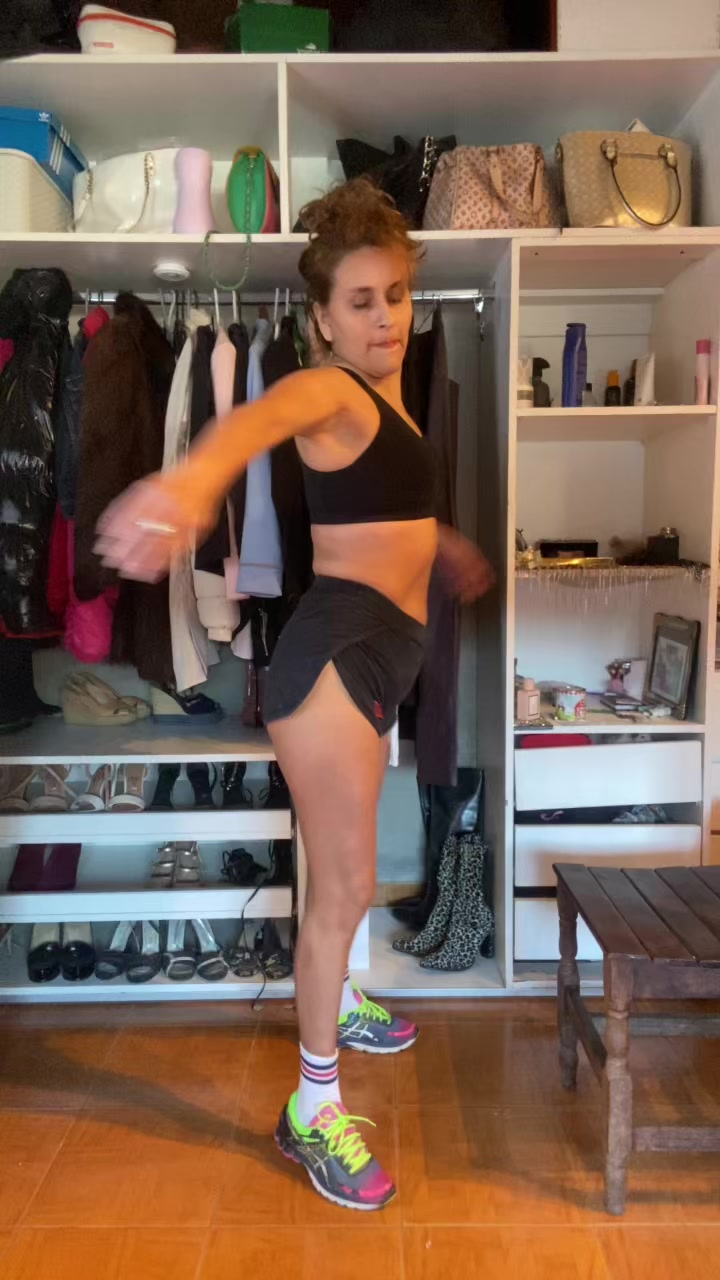 @taniasol