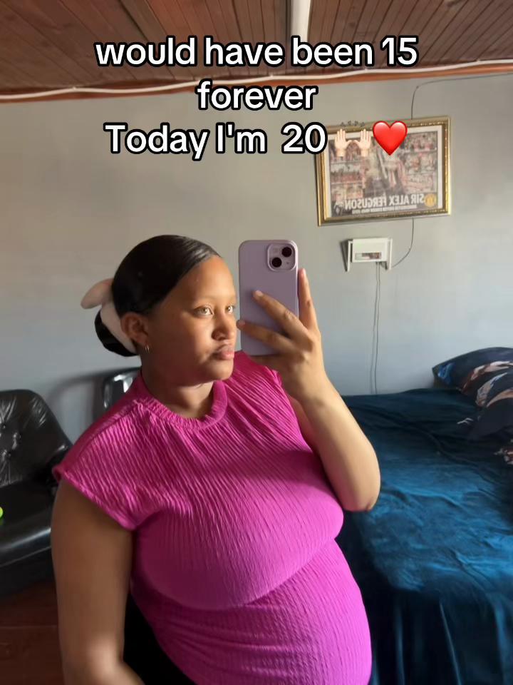 @queenessiespamacc
