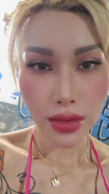 @korina pastrana trans