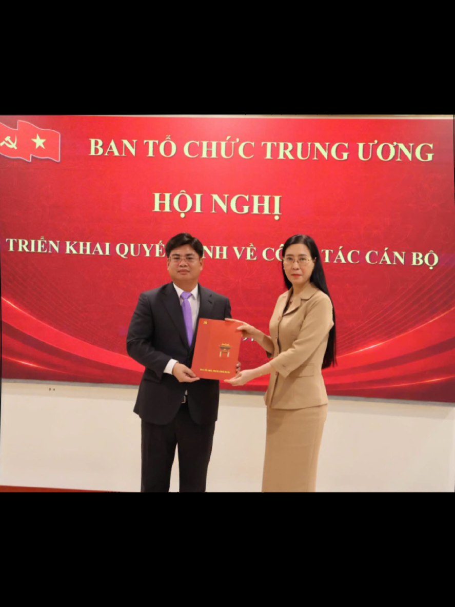 @Ơ ĐÂY RỒI!