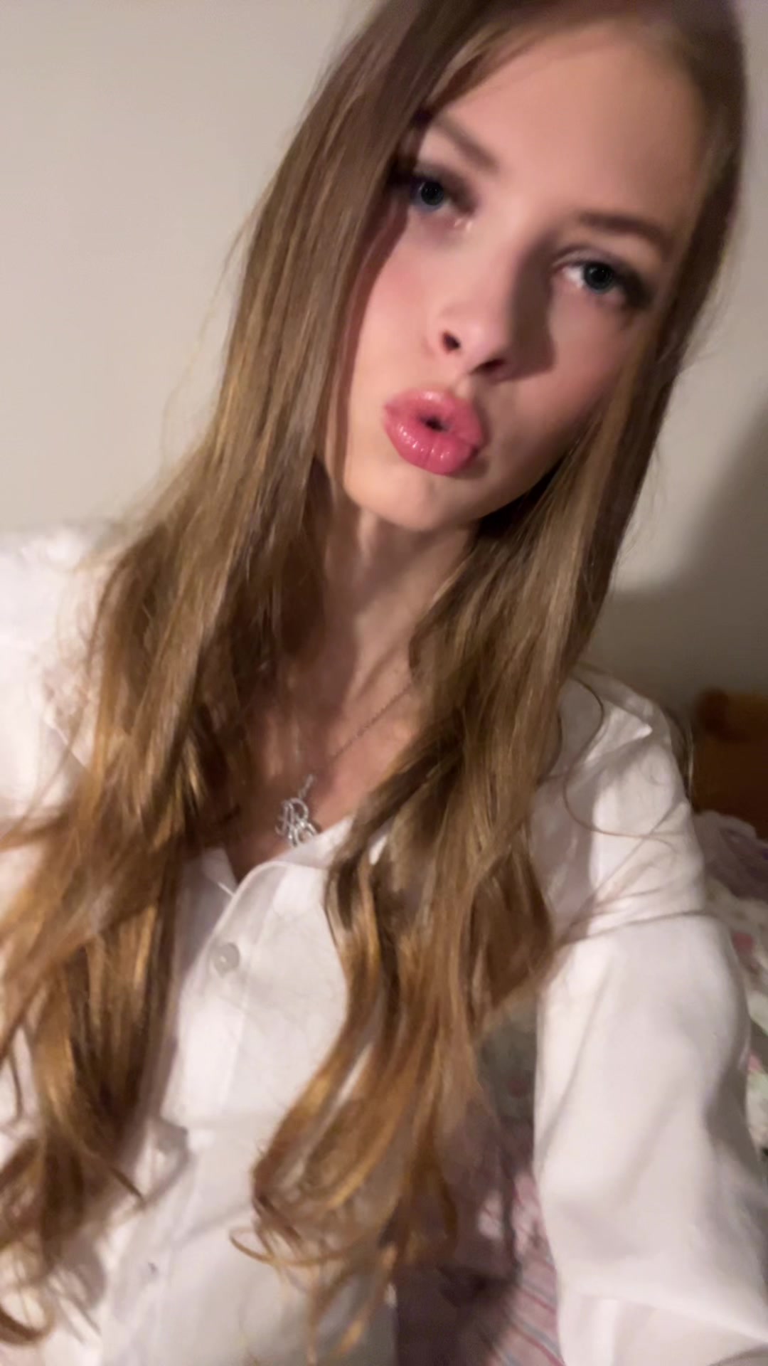 @tishkkaaa