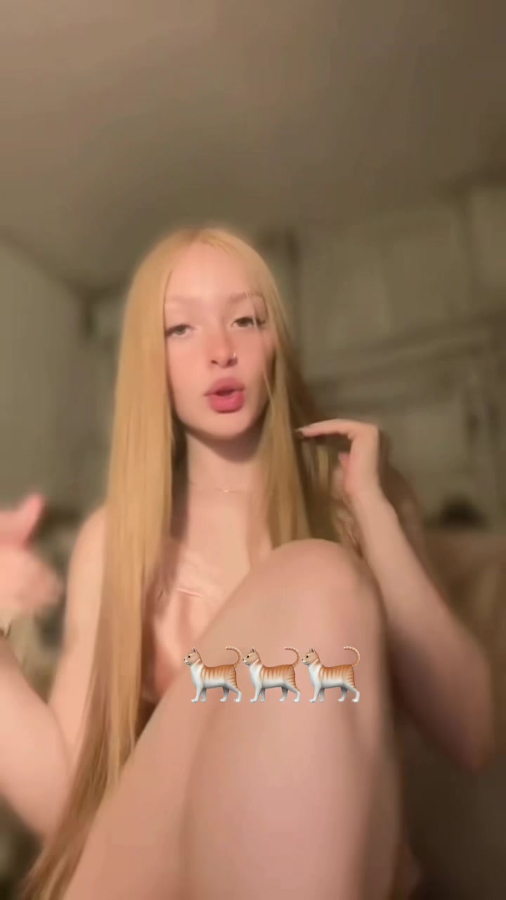 @Isidorita