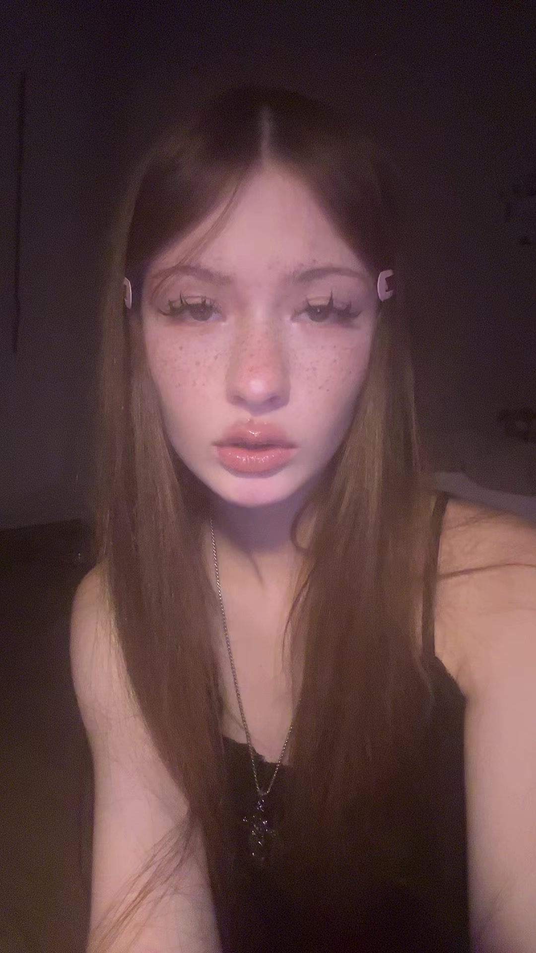 @элинотси