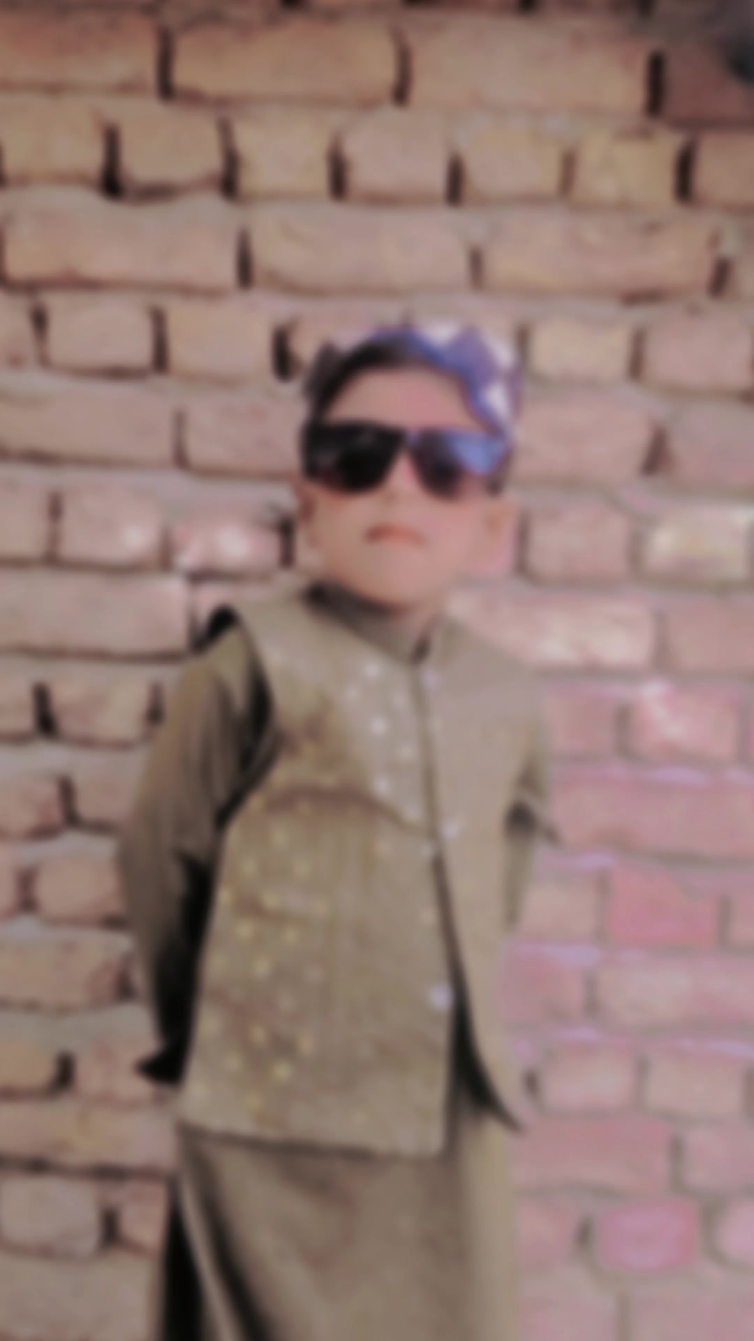@Niaz Ayoub