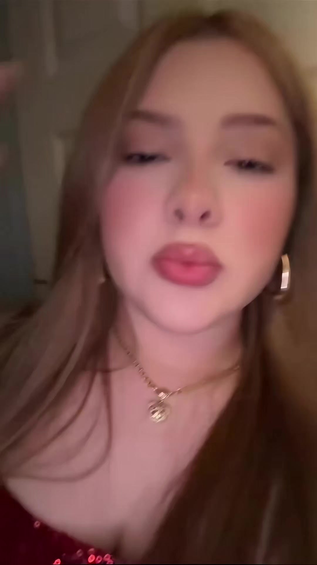 @G&ouml;zde Alonso