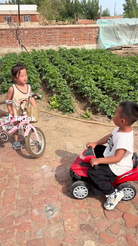 @BHUTAN(MR.BEAST👑🔥😎)