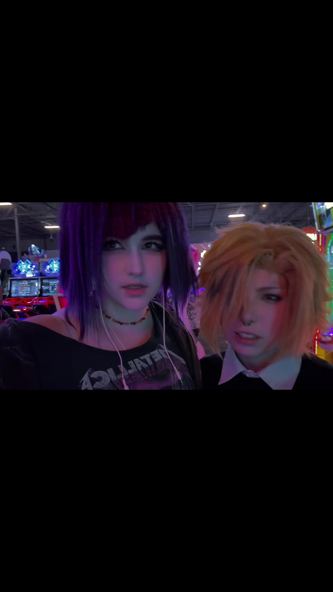 @AndeCosplays