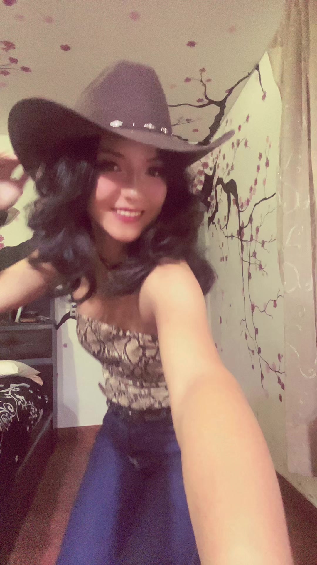 @Zitlaly Hernandez