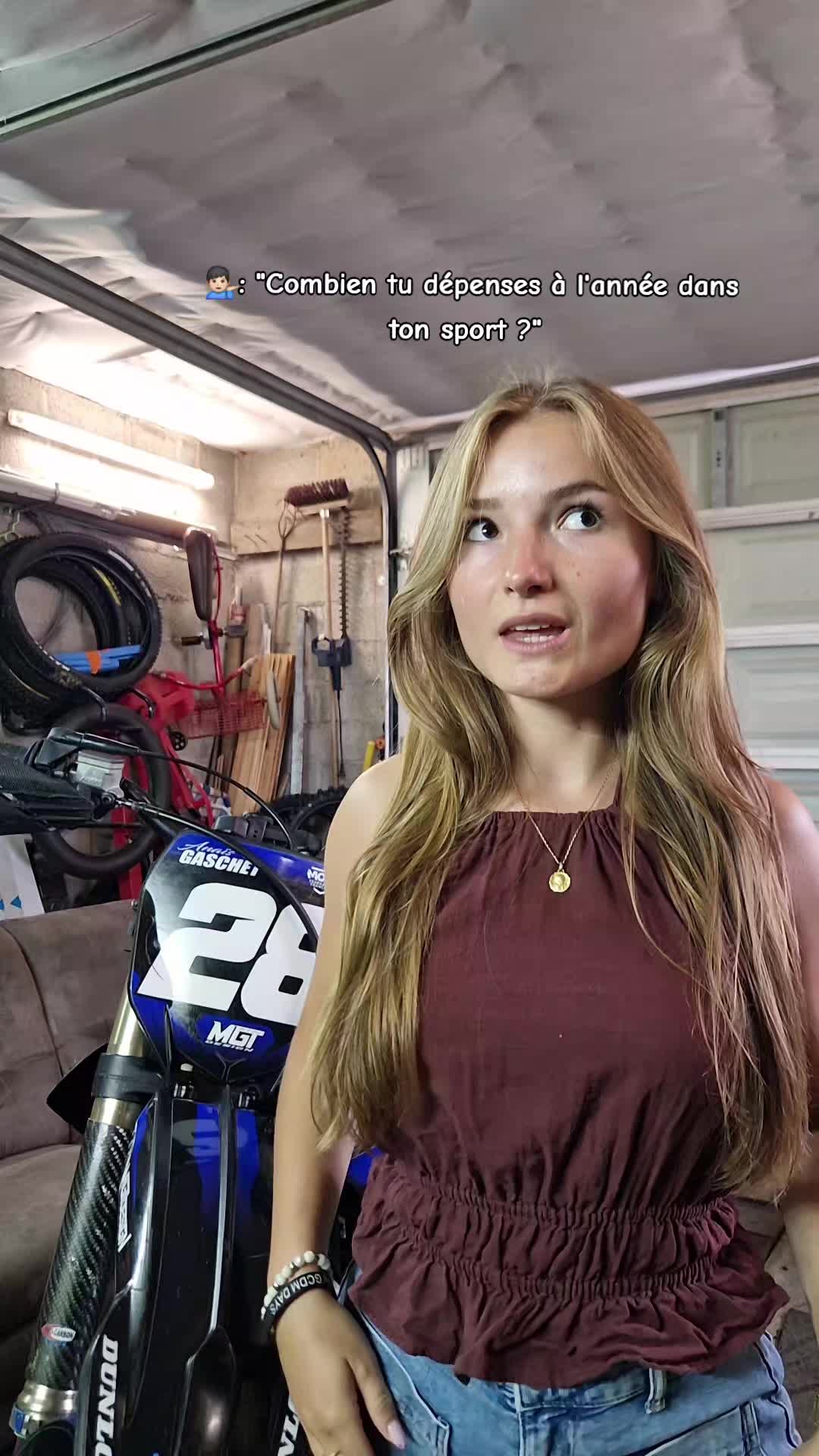 @Anais