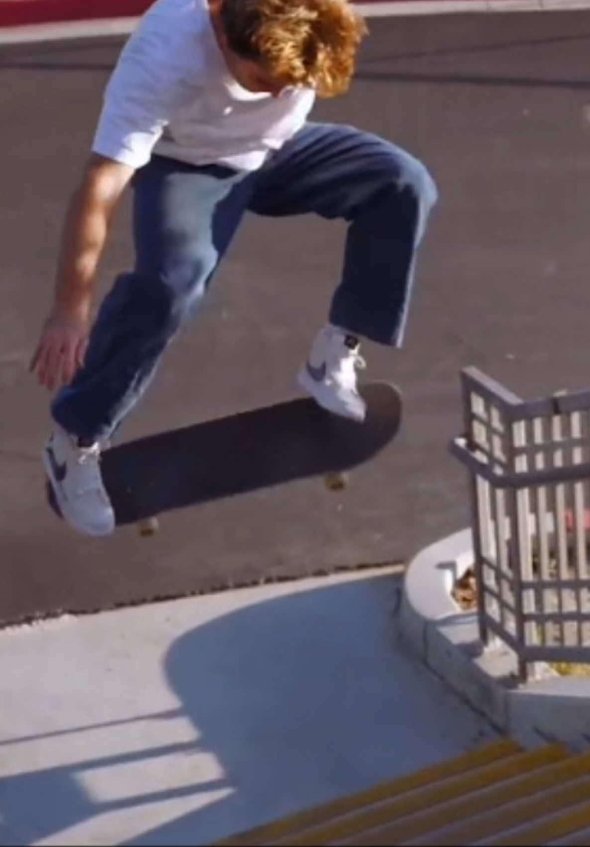 @Clipskateboard