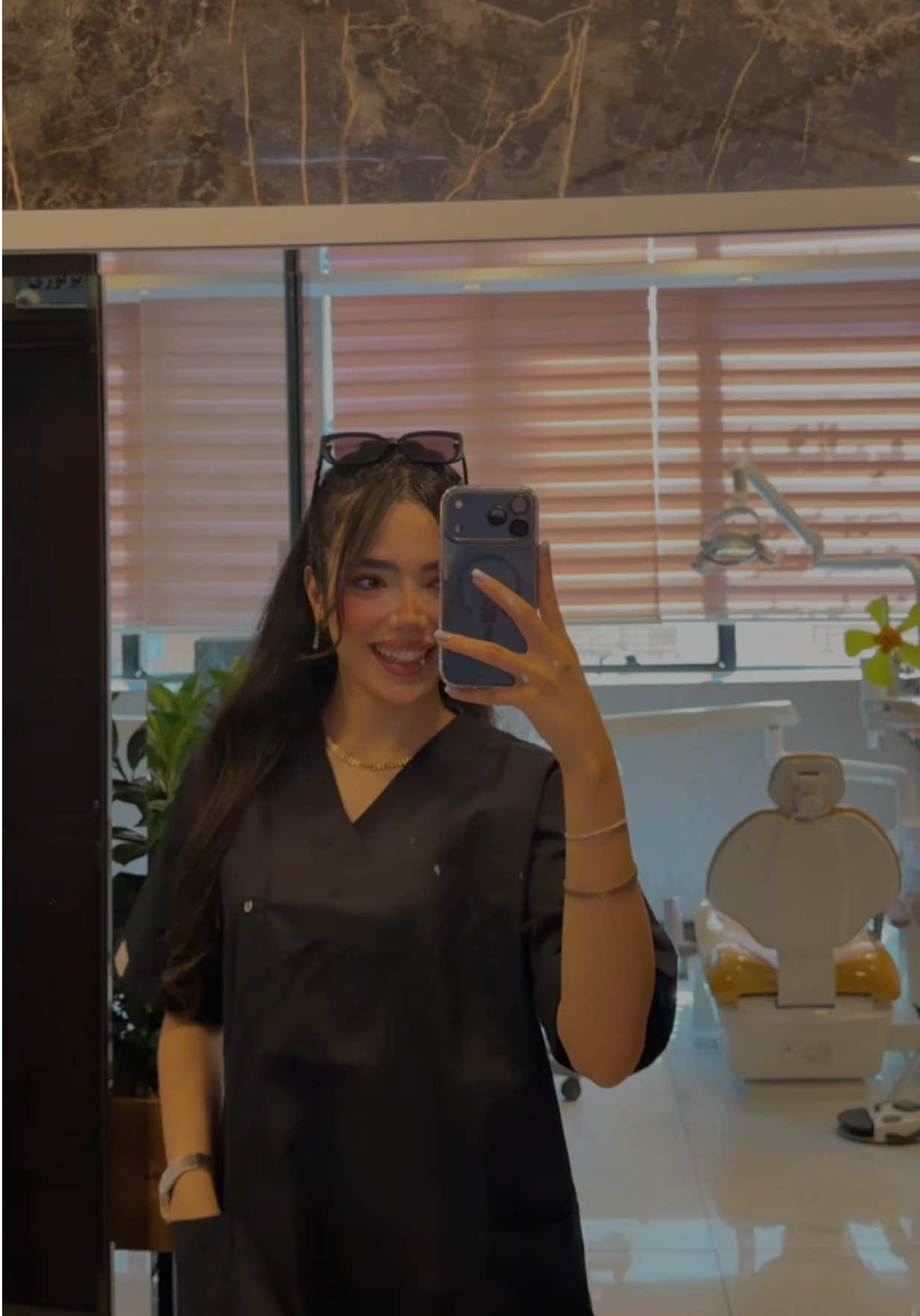 @Mahtabalborzi