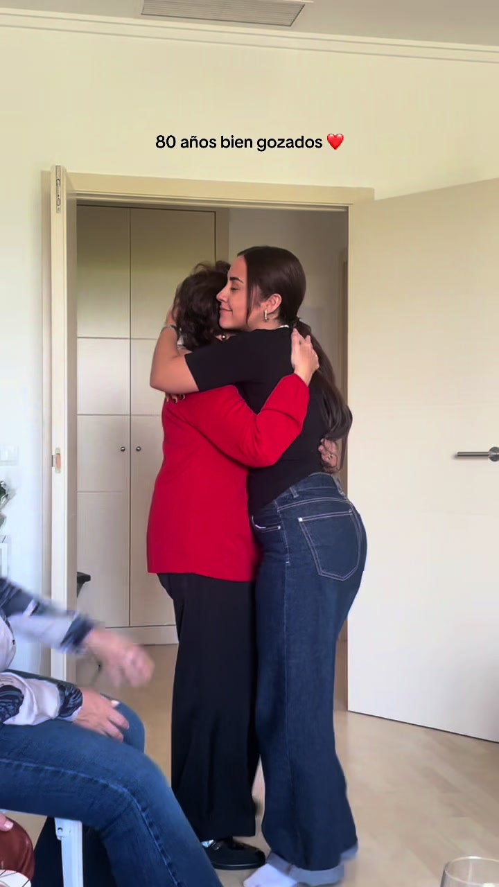 @Andrea Batista