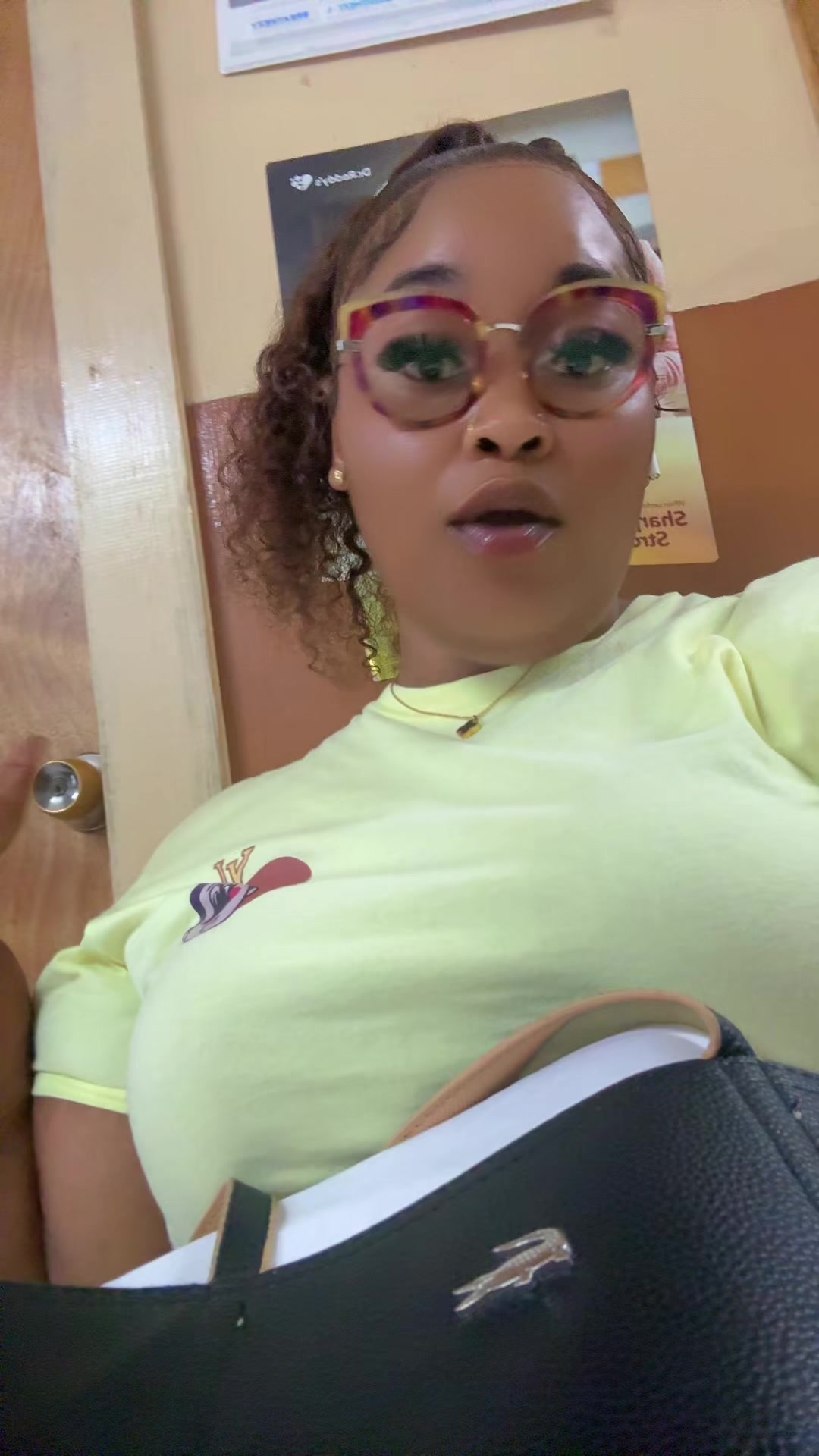 @ᥫ᭡Tameka🌸
