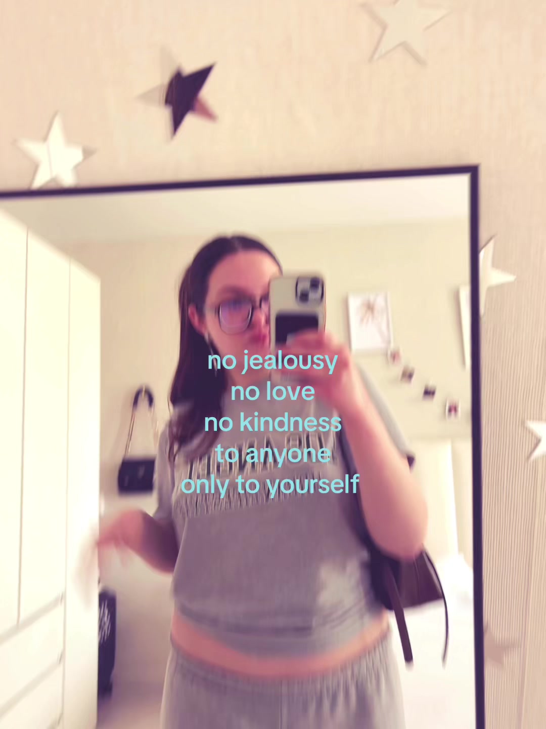 @lenacree_