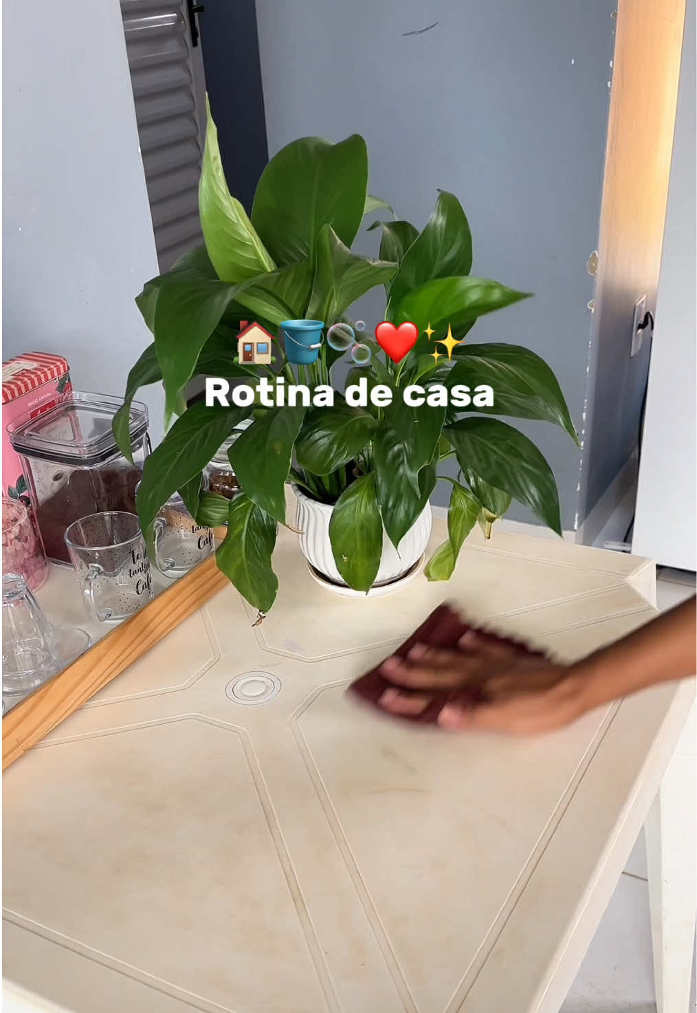@Lohany Khistiny