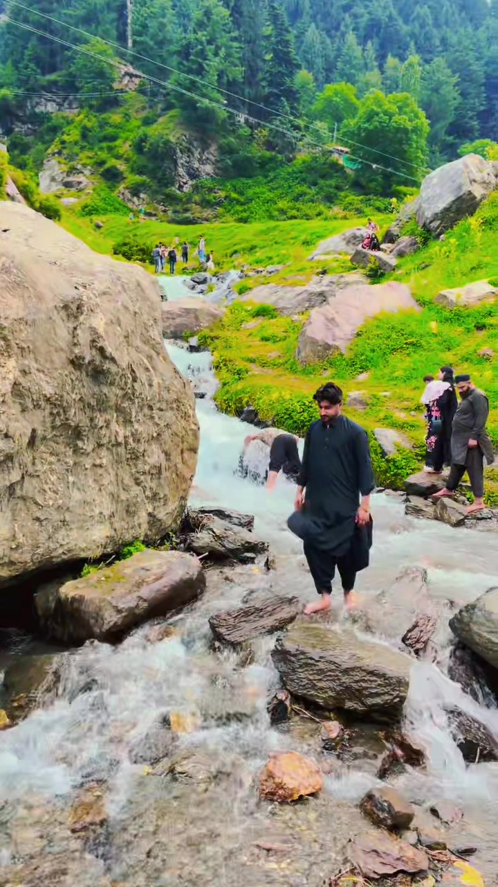 @💞MǍĽİĶ🇵🇰