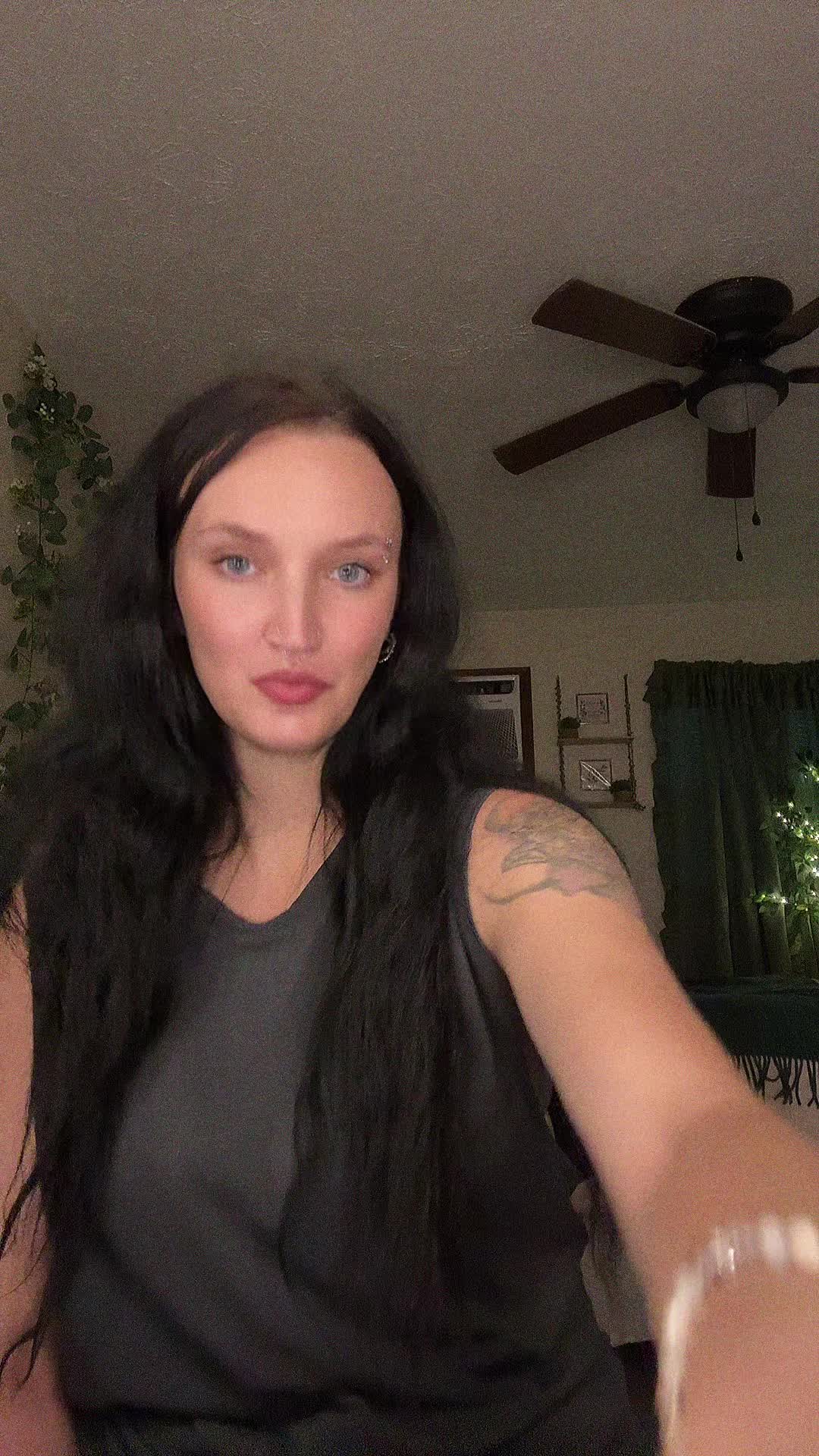 @🦋Lena🦋