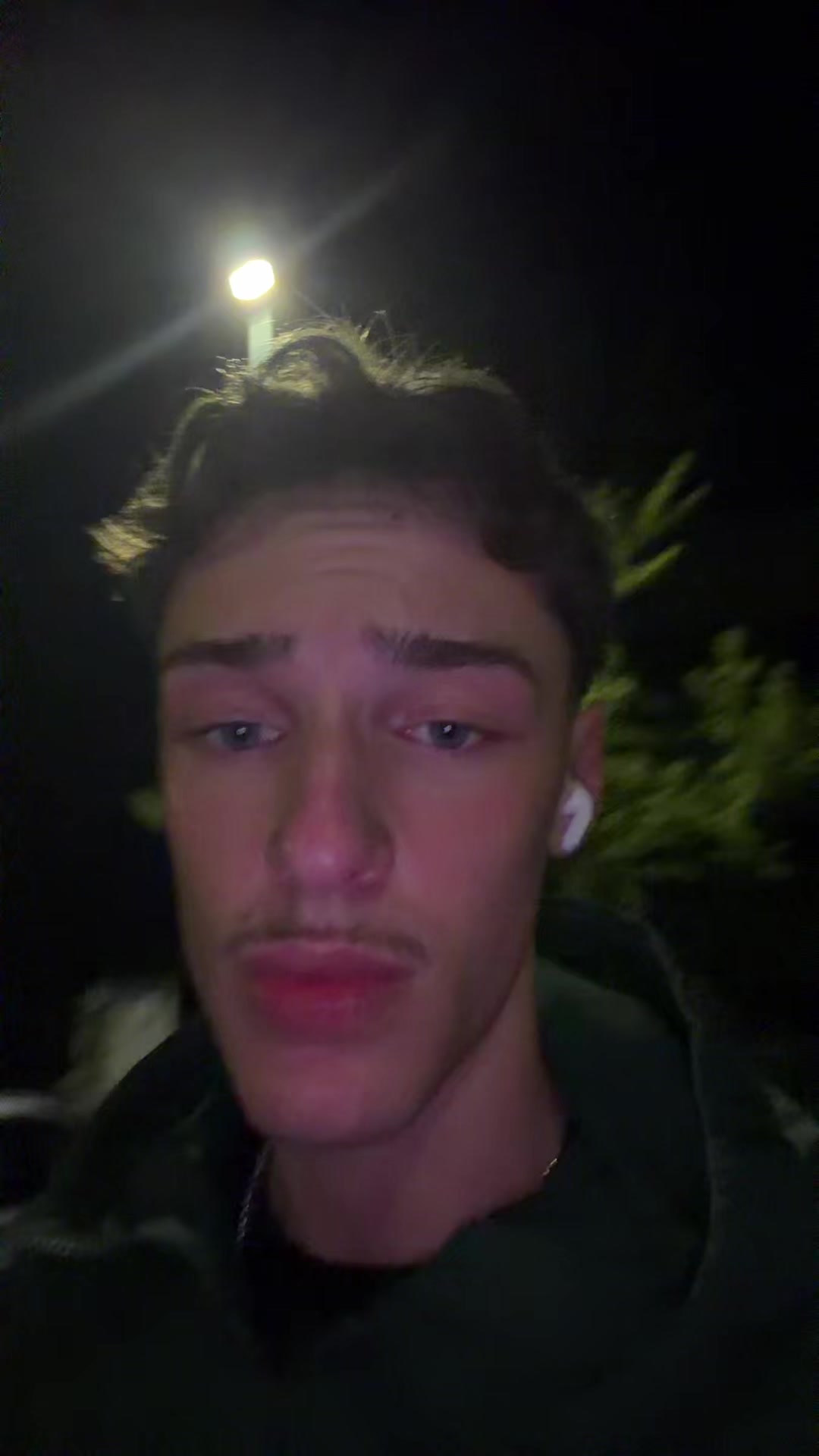 @simon