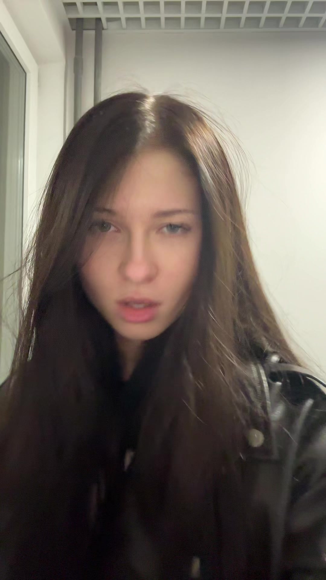 @аник