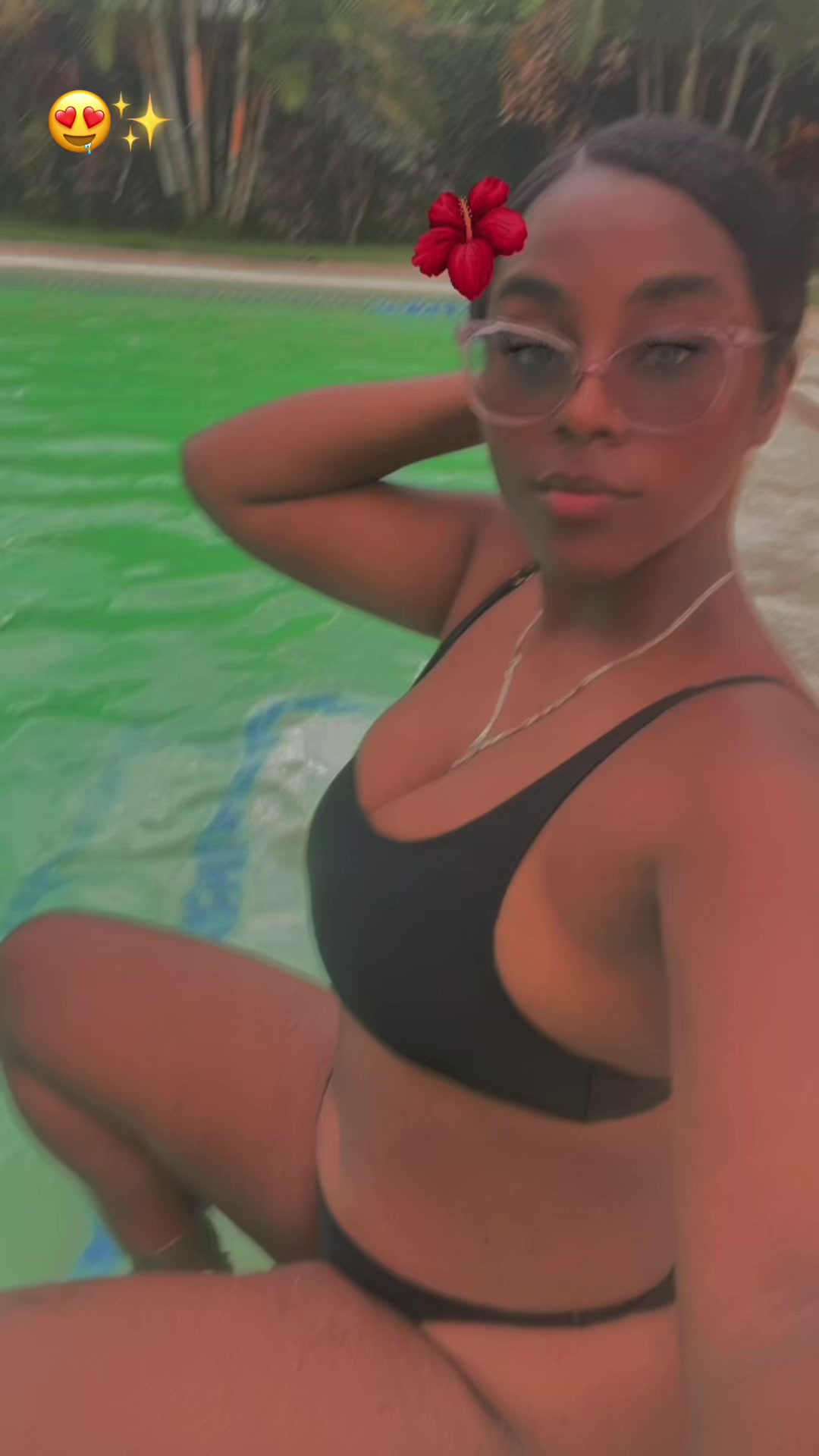 @Titi___
