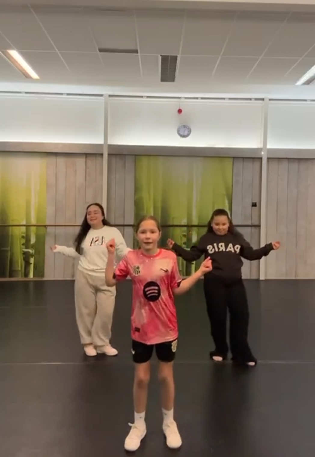 @Mymovedancedepartment