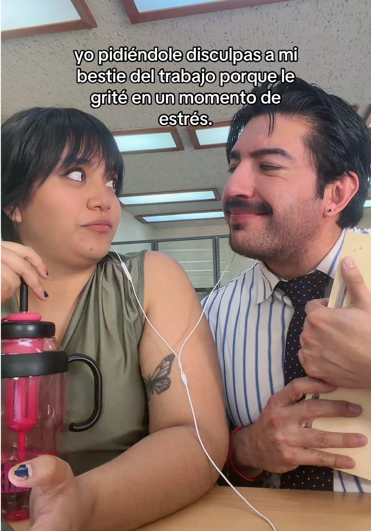 @crisvanz_