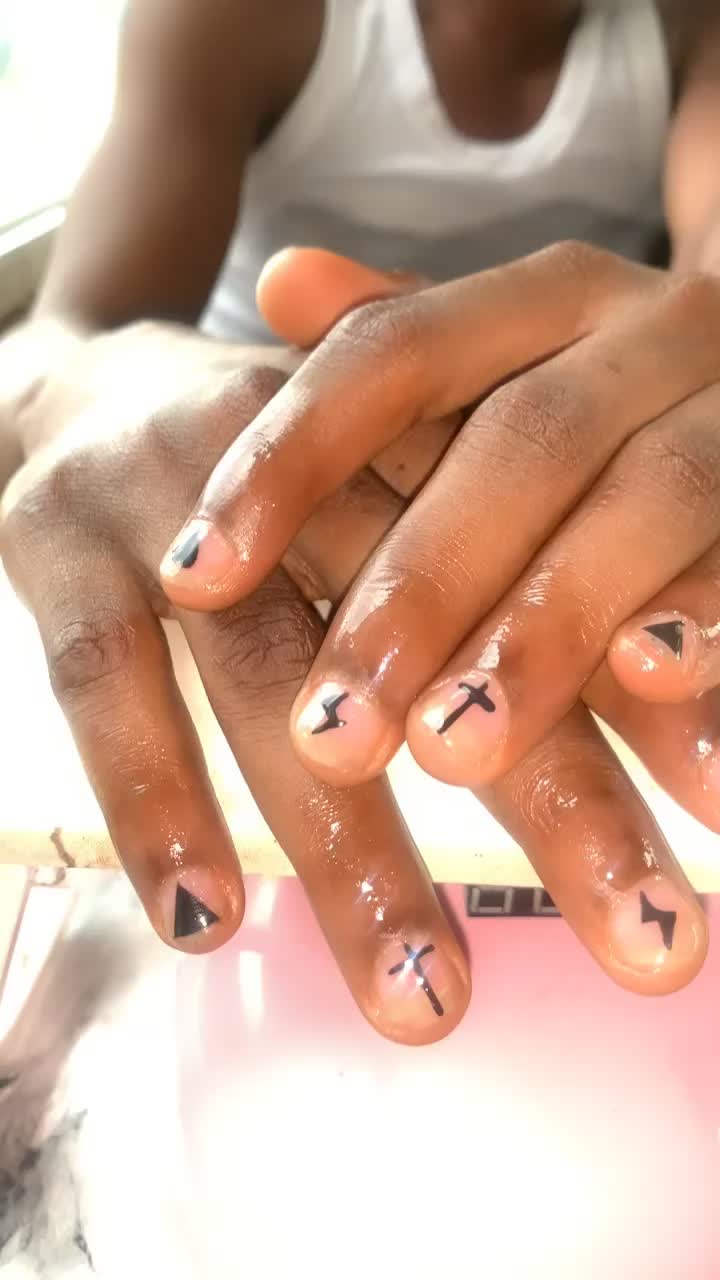 @NAILS | TATTOO ARTIST IN ADO