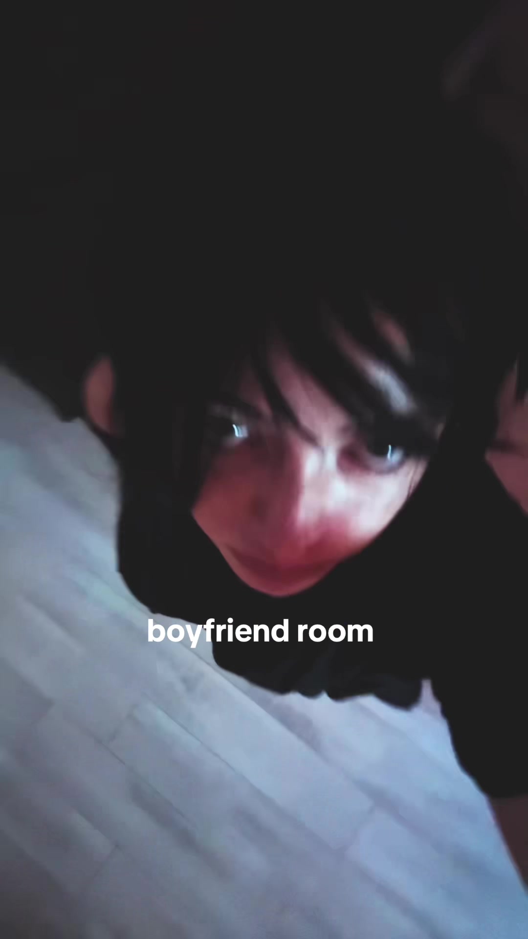 @L✩