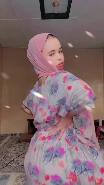@Hamda Qurux 🥀